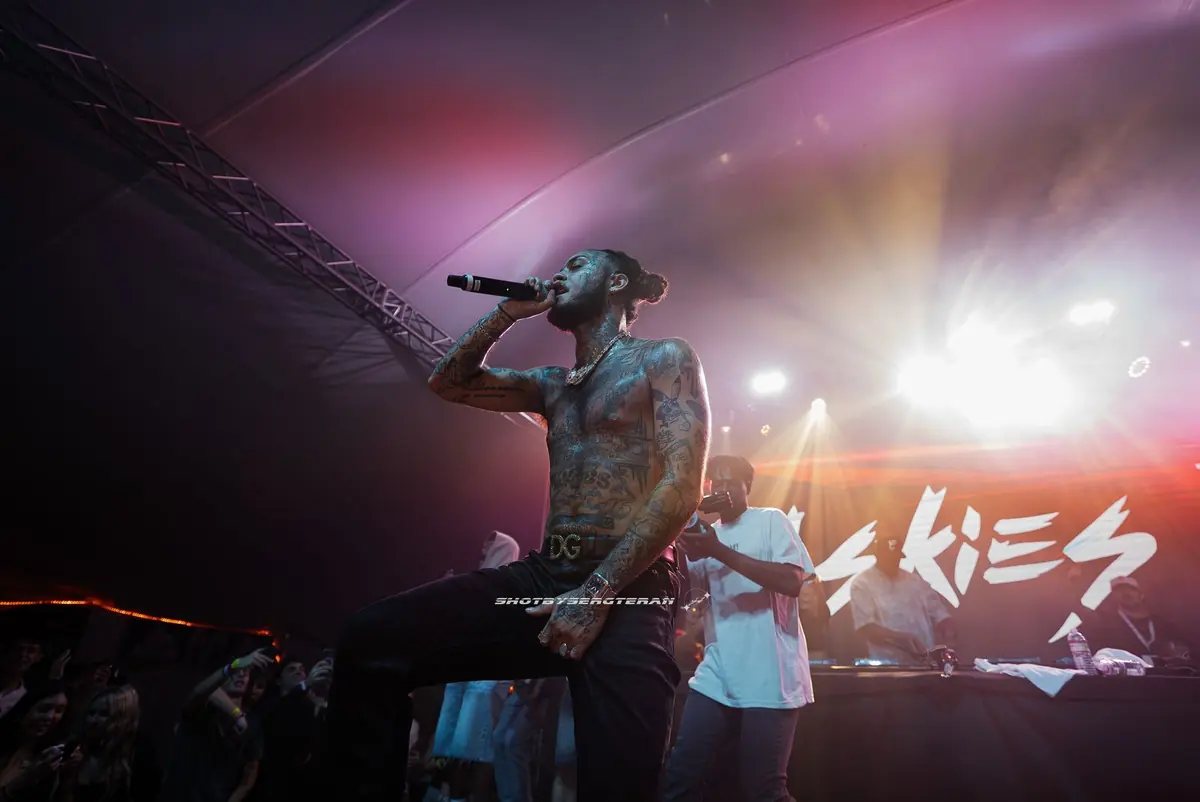 LIL SKIES concert visuals, photo 3 by WHATEVR Creative Studios