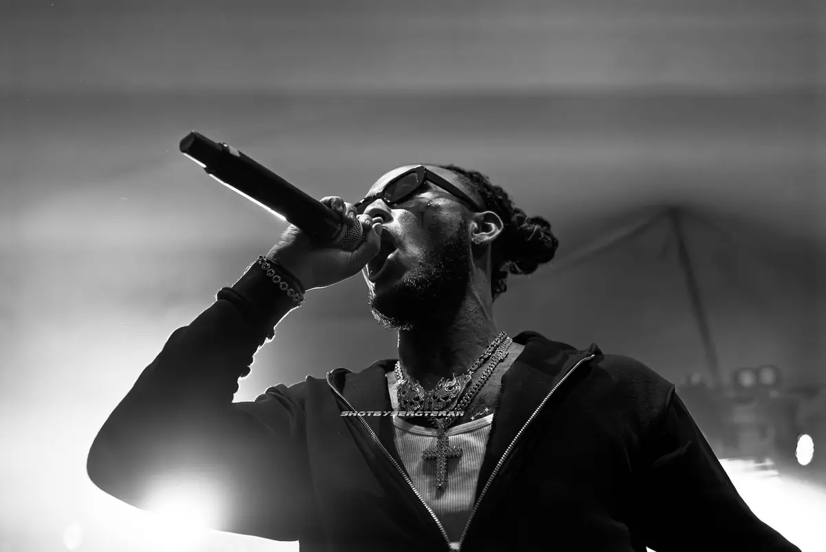 LIL SKIES concert visuals, photo 19 by WHATEVR Creative Studios